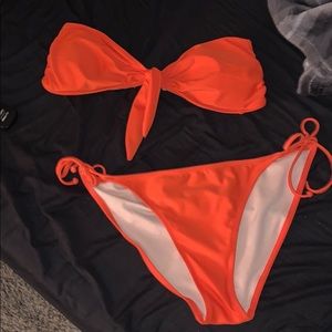 Bright and adjustable bottoms